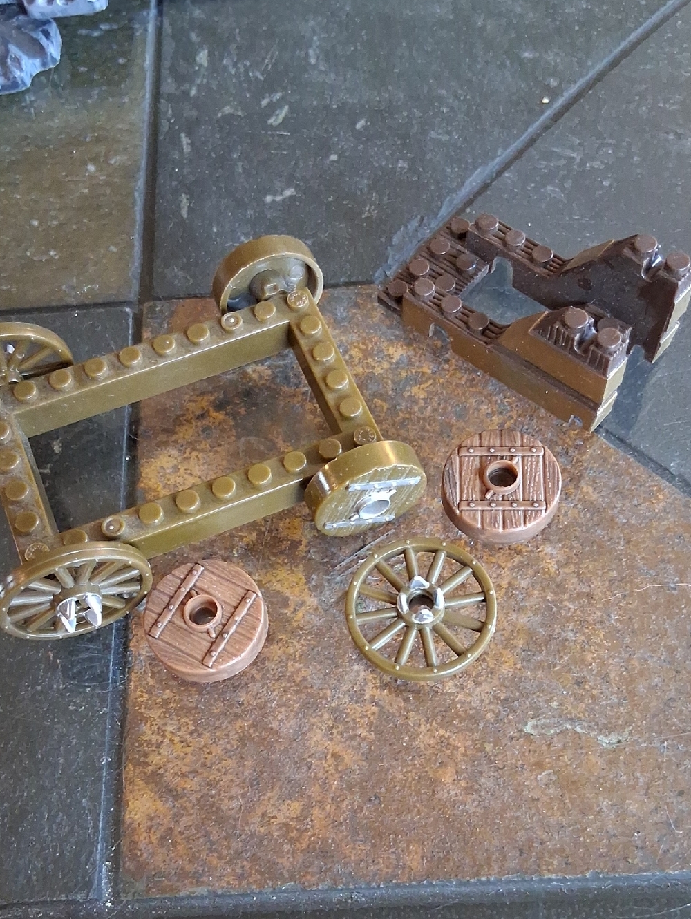 MEGA BLOKS CANNON/WAGON FRAMES AND WHEELS